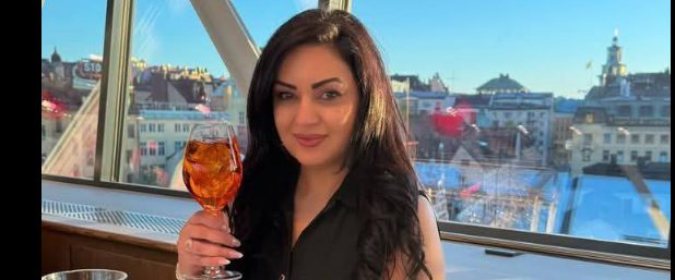 Ja sam Natasa, 43 godine, jedan brak iza mene ali znam da jos mogu da volim iskreno