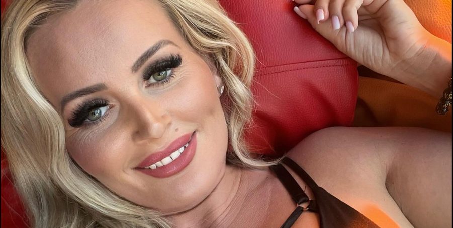 Danijela (35) Otac Srbin, majka Nemica, kazu da ljubav ne bira granice ni ja ne biram. Samo zelim nekog ko ce biti iskren zauvek tu!