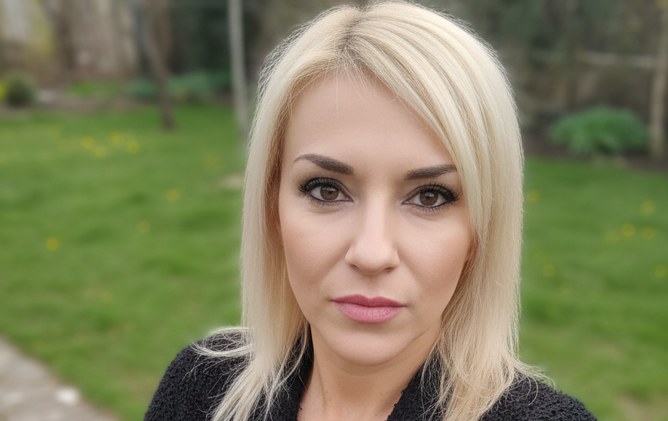 UDOVICA: Zivim sama s dvoje dece vec 6 godina, javi se ako me prihvatas