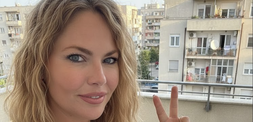 Tri braka, tri razvoda, Anela 47 godina iz Novog Pazara sam, ali vise ne trazim ovde: vera i nacija mi nisu vazne